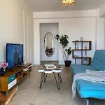 아파트 Old Town Overlooking - Vibrant 2br